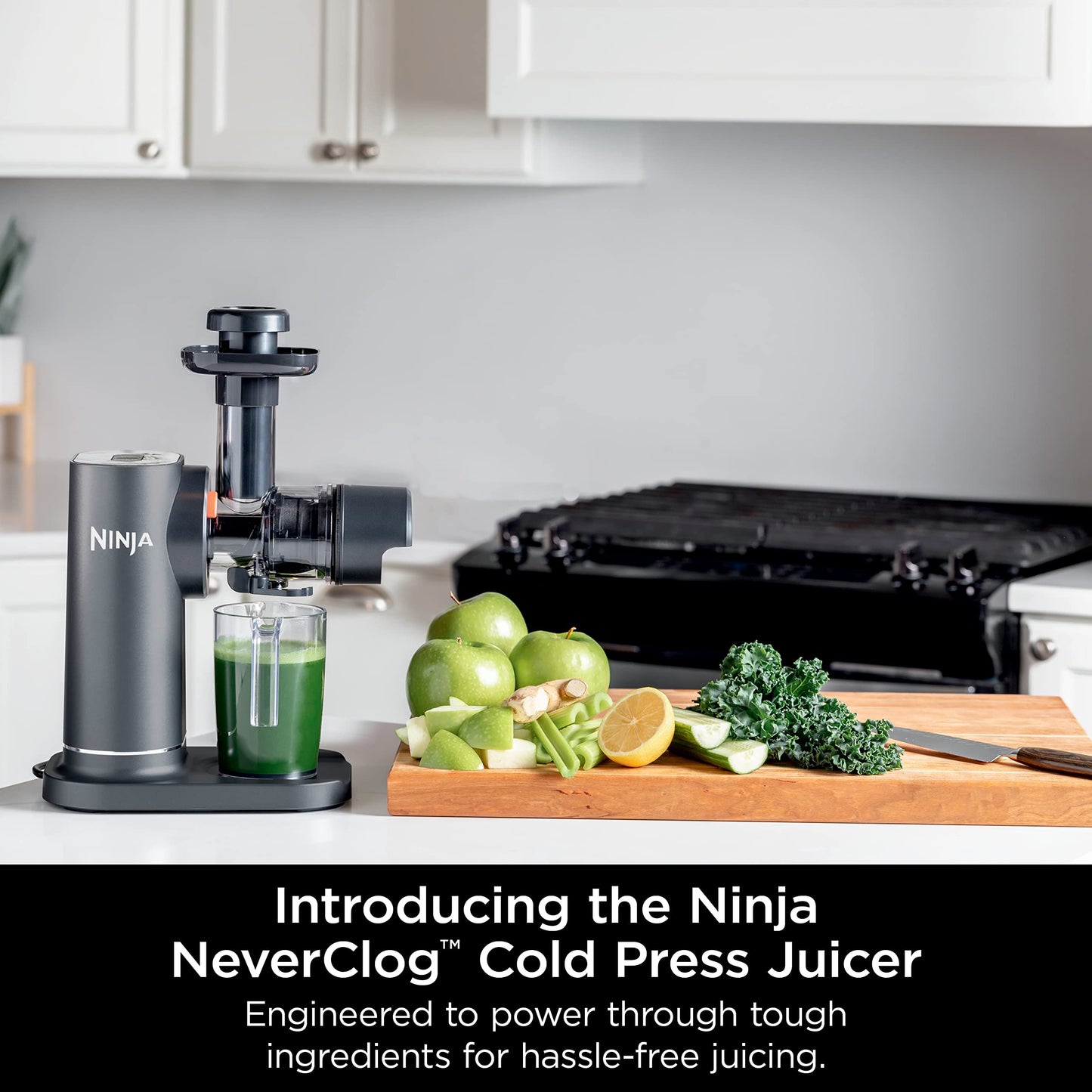 Ninja Cold Press Juicer, NeverClog Powerful Compact Slow Juicer with Total Pulp Control, XL Pulp Container and Juice Jug, Easy to Clean, JC151C (Canadian Version)