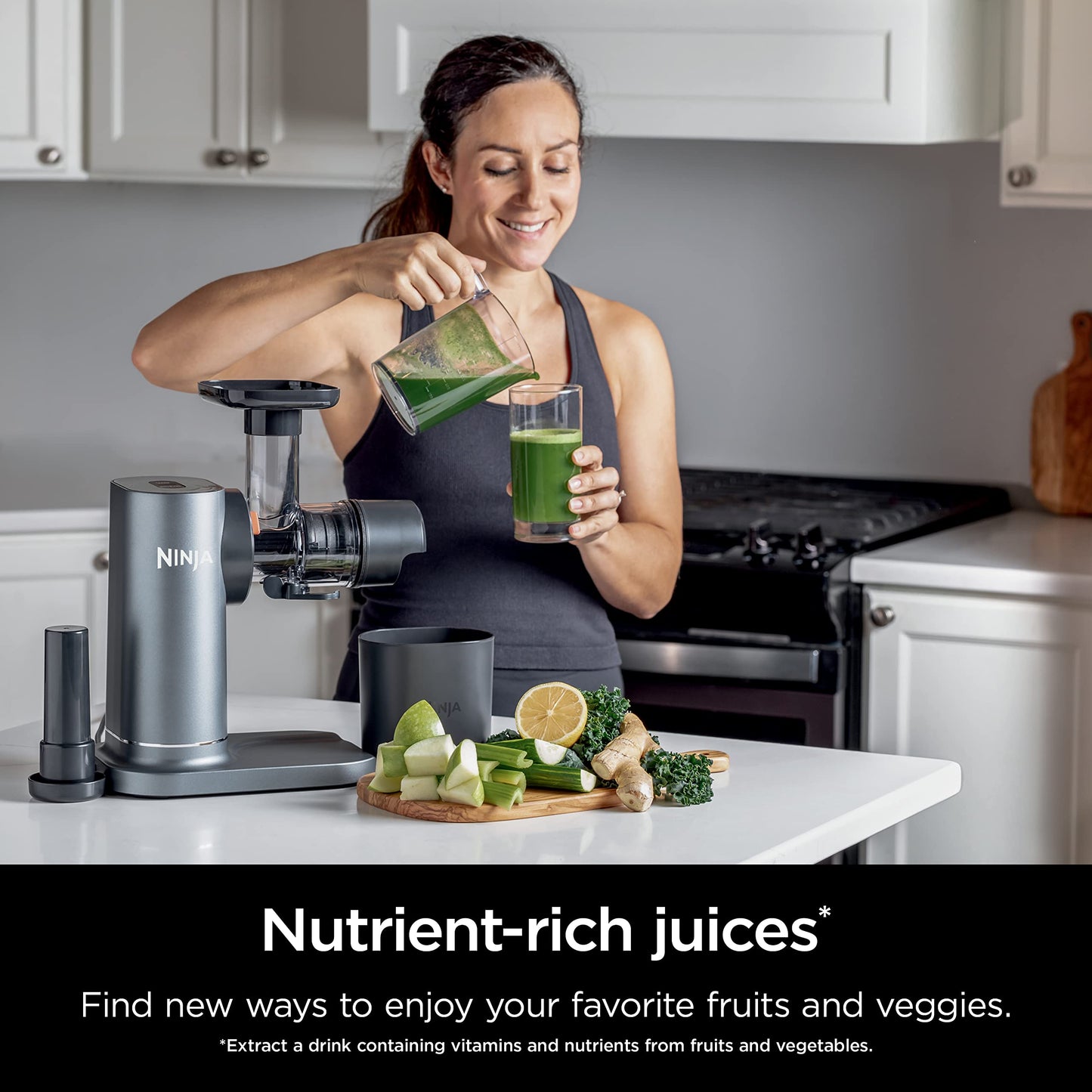 Ninja Cold Press Juicer, NeverClog Powerful Compact Slow Juicer with Total Pulp Control, XL Pulp Container and Juice Jug, Easy to Clean, JC151C (Canadian Version)